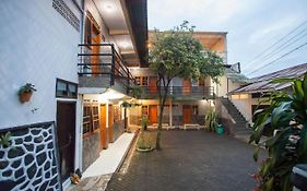 Reddoorz At Pandan Inn Batu